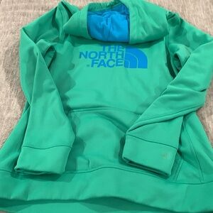 2 Women’s sweatshirts